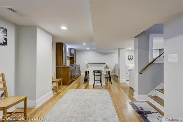 924 Marywood Drive, Royal Oak, MI 48067