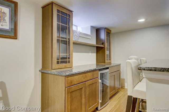 924 Marywood Drive, Royal Oak, MI 48067