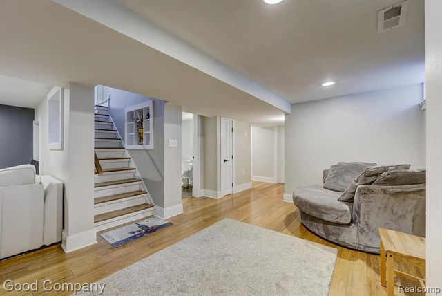 924 Marywood Drive, Royal Oak, MI 48067