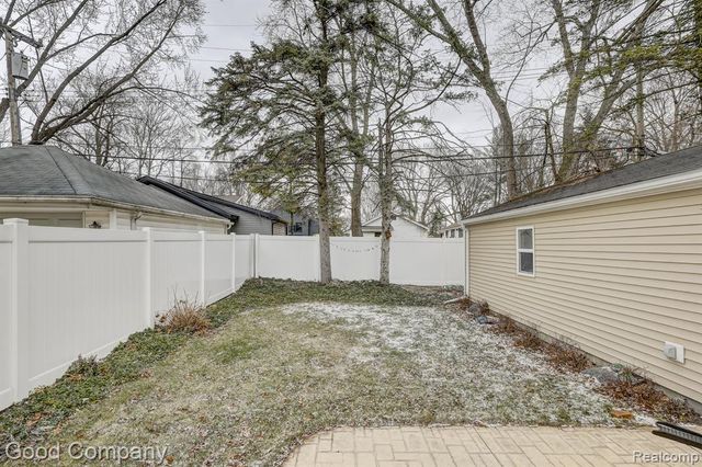 924 Marywood Drive, Royal Oak, MI 48067