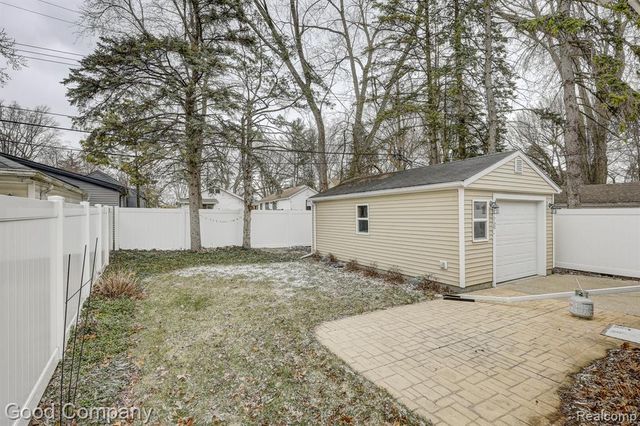 924 Marywood Drive, Royal Oak, MI 48067