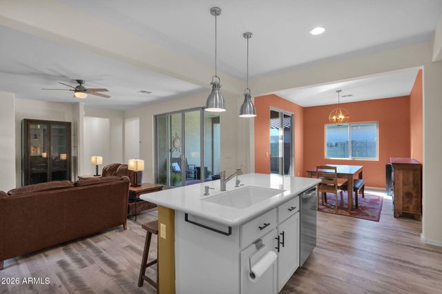 1792 S HAYLEY Road, Apache Junction, AZ 85119