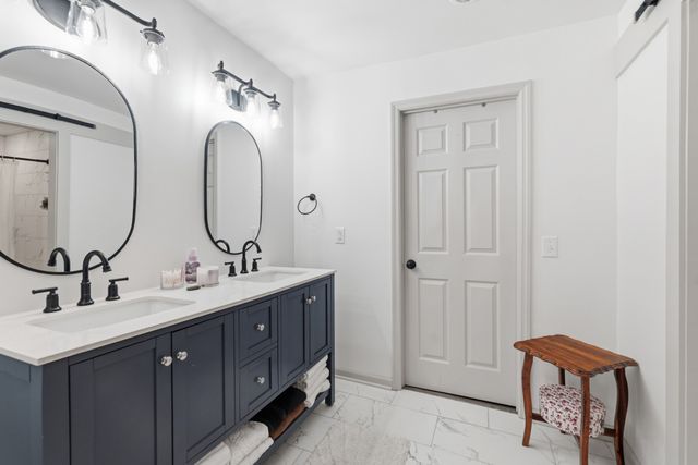 5903 Port Anadarko Trl, Hermitage, TN 37076