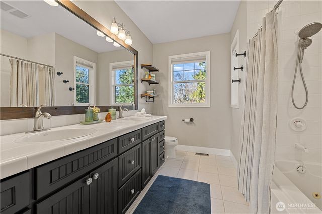 9717 196th Street SE, Snohomish, WA 98296