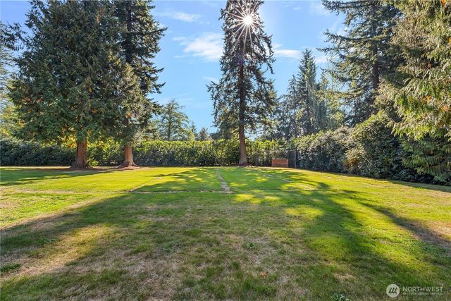 9717 196th Street SE, Snohomish, WA 98296