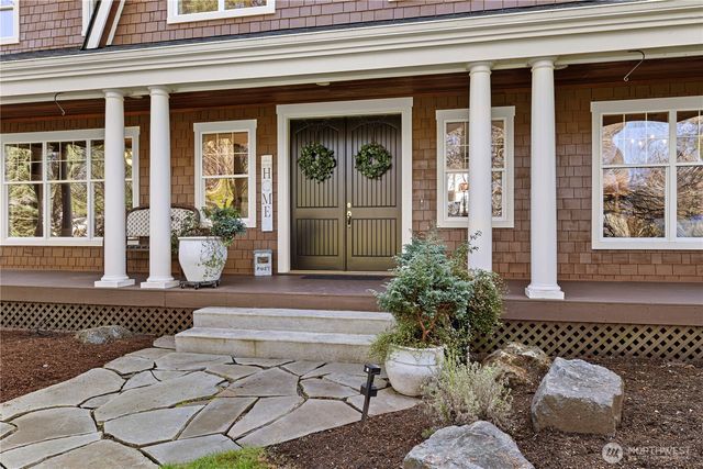 9717 196th Street SE, Snohomish, WA 98296