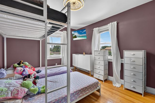 3128 Ernst Street, Franklin Park, IL 60131
