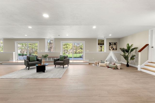 223 Grove St, Lexington, MA 02420