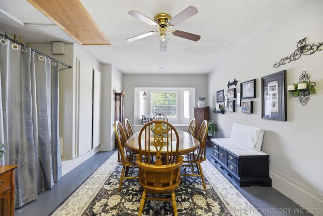 41 E 148th Street S, Glenpool, OK 74033