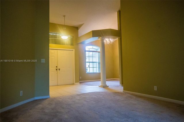 16380 Orange Blvd, Loxahatchee, FL 33470