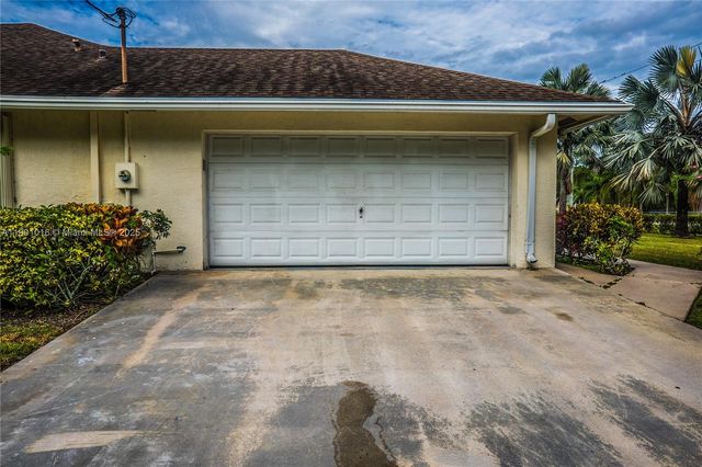 16380 Orange Blvd, Loxahatchee, FL 33470