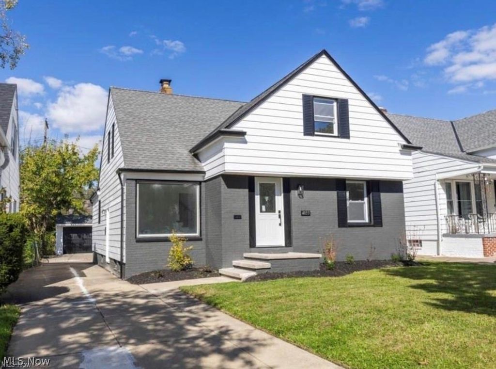 4033 Stonehaven Road, South Euclid, OH 44121