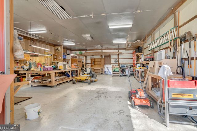 542 Shallow Creek Road, Hartwell, GA 30643