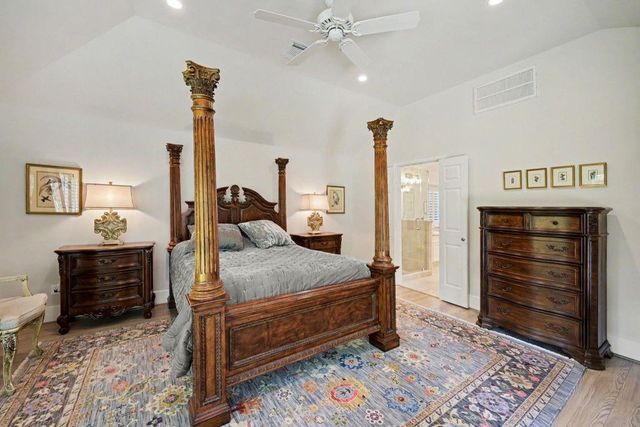 1602 Wellington Way, Houston, TX 77055