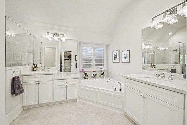 1602 Wellington Way, Houston, TX 77055