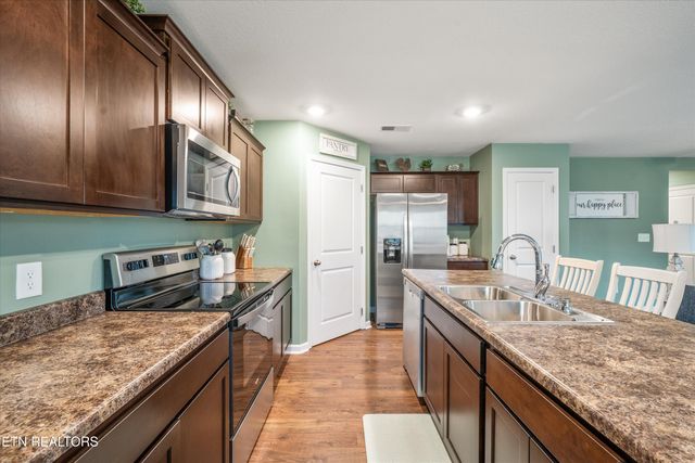 9502 Joy Denise Lane, Heiskell, TN 37754