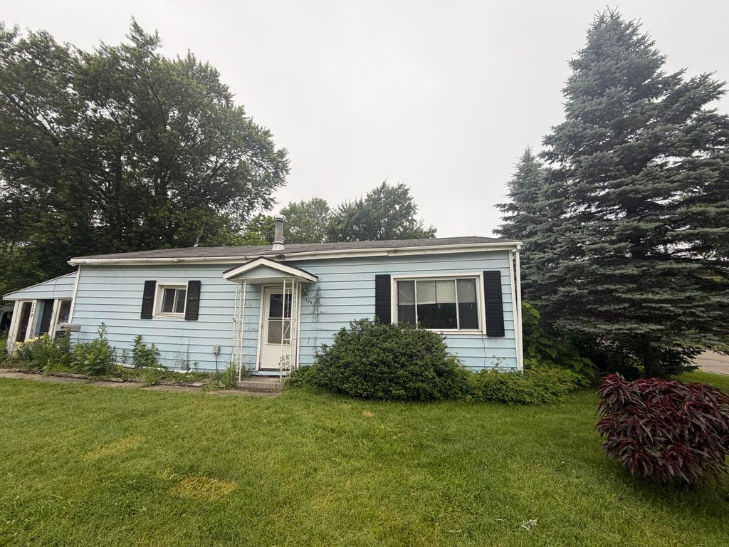 179 Loomis Street, Sparta Vllg, MI 49345