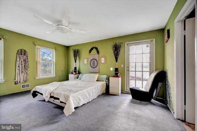 6 BITTERSWEET DRIVE, Jackson, NJ 08527