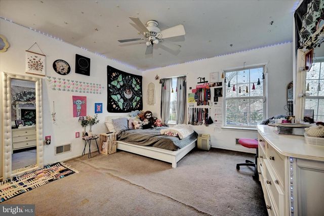 6 BITTERSWEET DRIVE, Jackson, NJ 08527