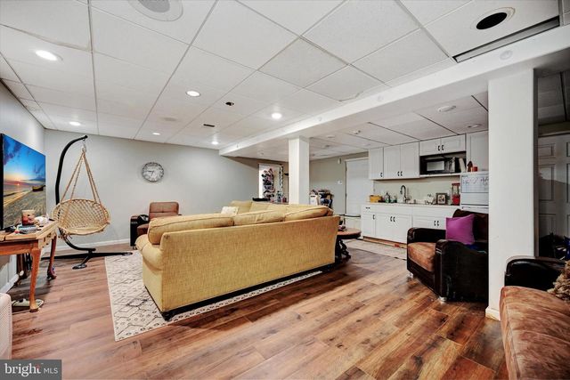 6 BITTERSWEET DRIVE, Jackson, NJ 08527