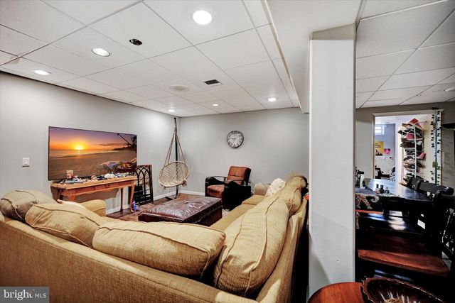 6 BITTERSWEET DRIVE, Jackson, NJ 08527