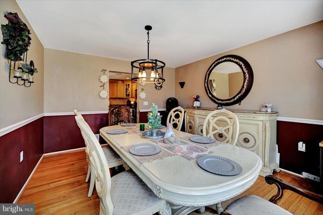 6 BITTERSWEET DRIVE, Jackson, NJ 08527