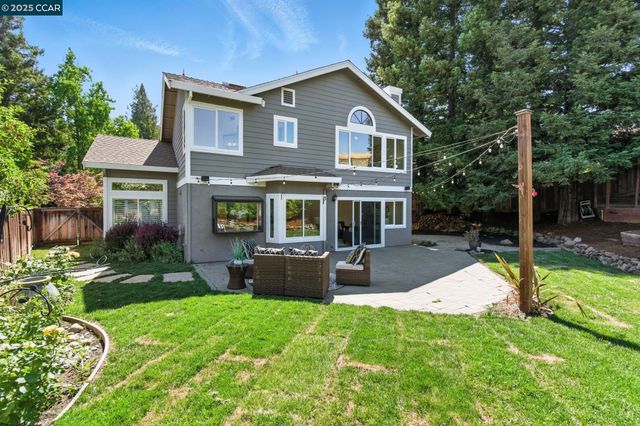 316 Valley High Dr, Pleasant Hill, CA 94523