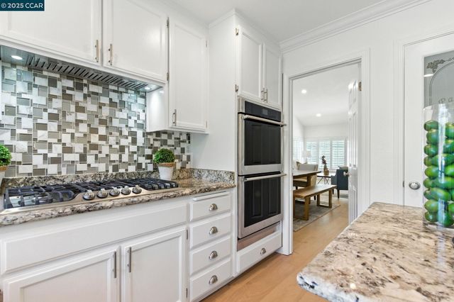 316 Valley High Dr, Pleasant Hill, CA 94523