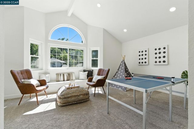 316 Valley High Dr, Pleasant Hill, CA 94523