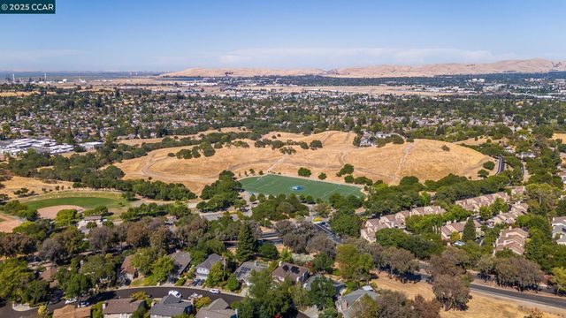 316 Valley High Dr, Pleasant Hill, CA 94523