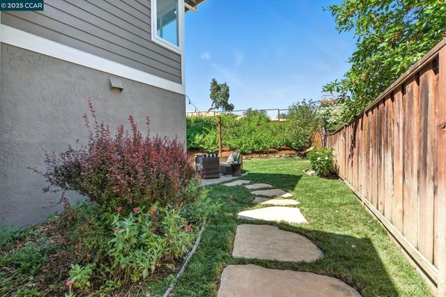 316 Valley High Dr, Pleasant Hill, CA 94523