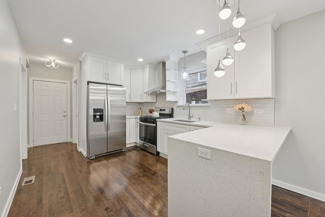 4904 W 31st Street, Cicero, IL 60804