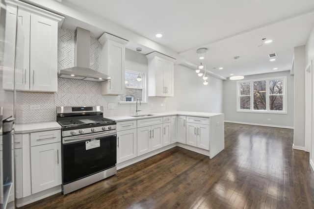 4904 W 31st Street, Cicero, IL 60804