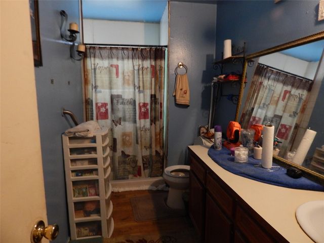 2449 Garwood Drive, Houston, TX 77091