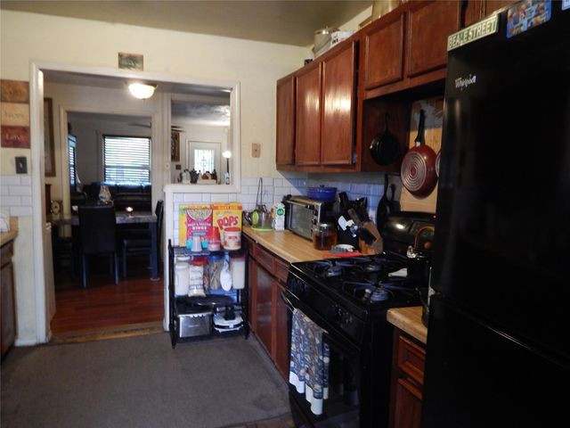 2449 Garwood Drive, Houston, TX 77091