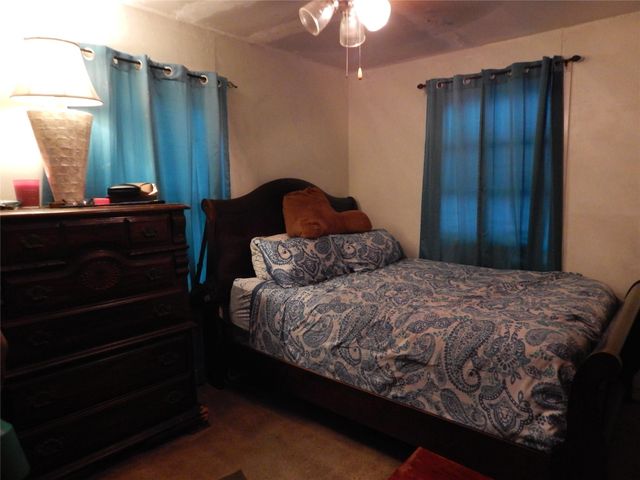 2449 Garwood Drive, Houston, TX 77091