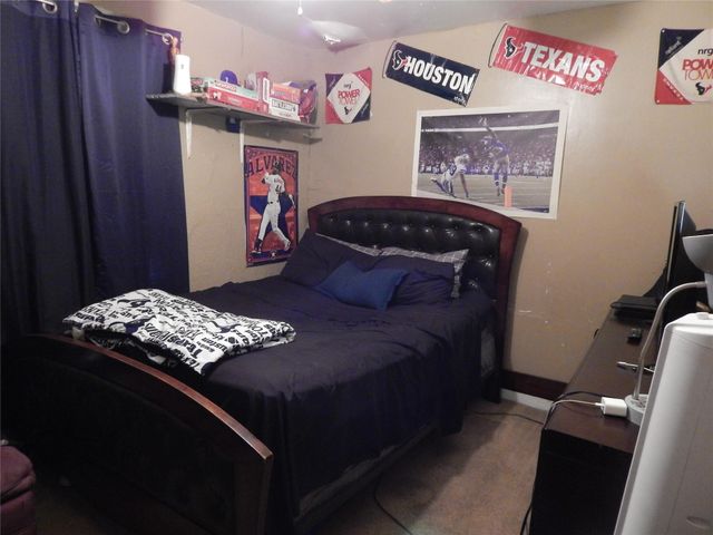 2449 Garwood Drive, Houston, TX 77091