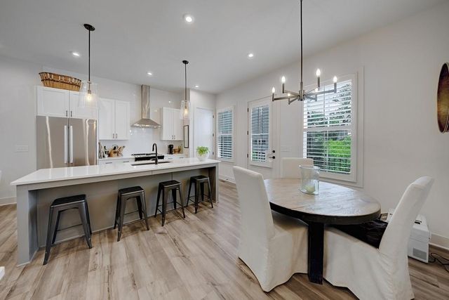 4433 Buckley Way, Atlanta, GA 30342