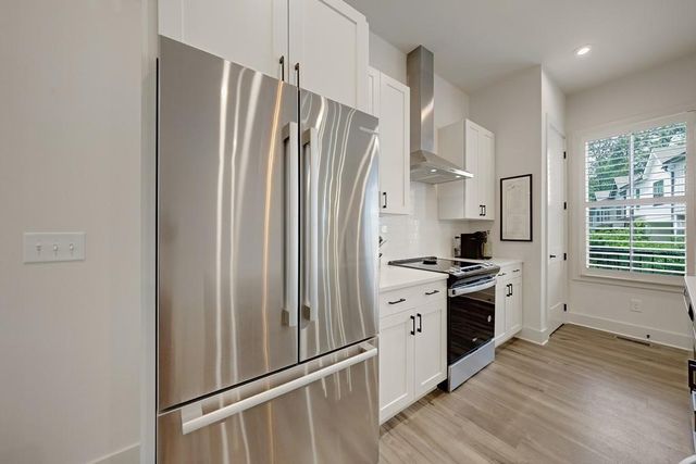 4433 Buckley Way, Atlanta, GA 30342