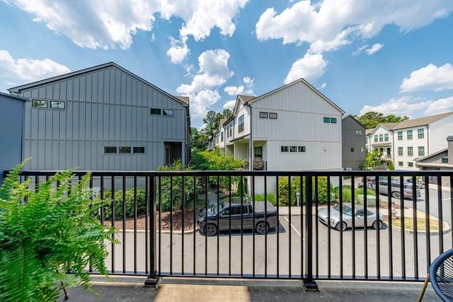 4433 Buckley Way, Atlanta, GA 30342