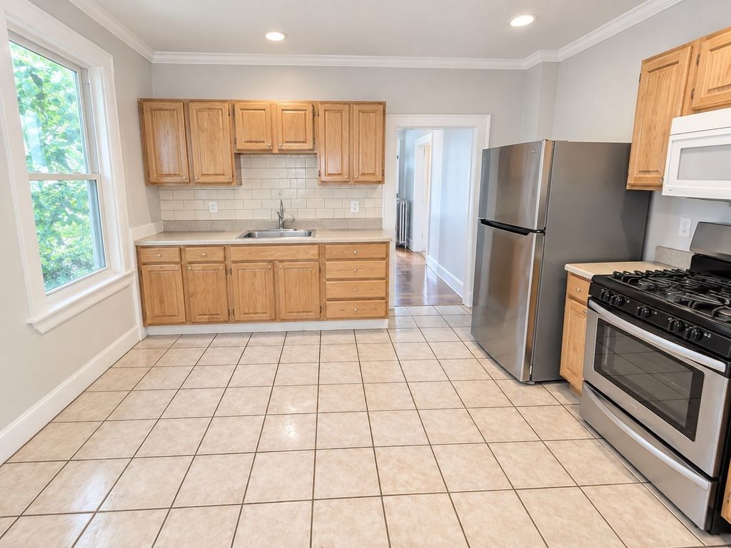 6 Lauriat Street 1, Boston, MA 02124