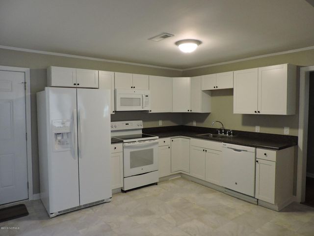 224 Kenneth Boulevard, Havelock, NC 28532