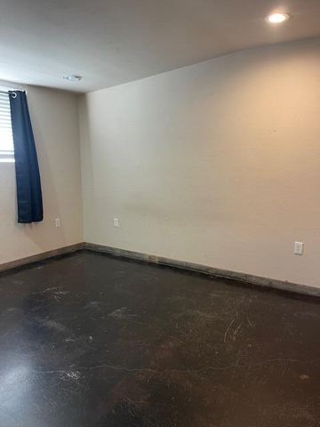 3920 Avenue U, Lubbock, TX 79412