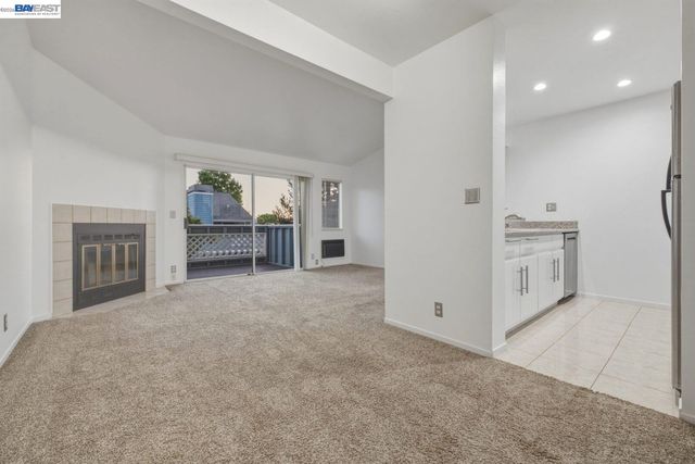 1511 Four Oaks Cir, San Jose, CA 95131