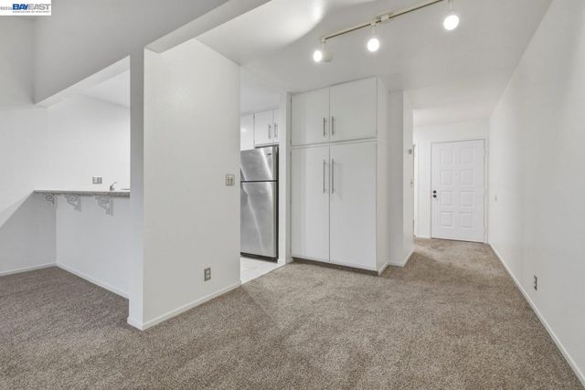 1511 Four Oaks Cir, San Jose, CA 95131