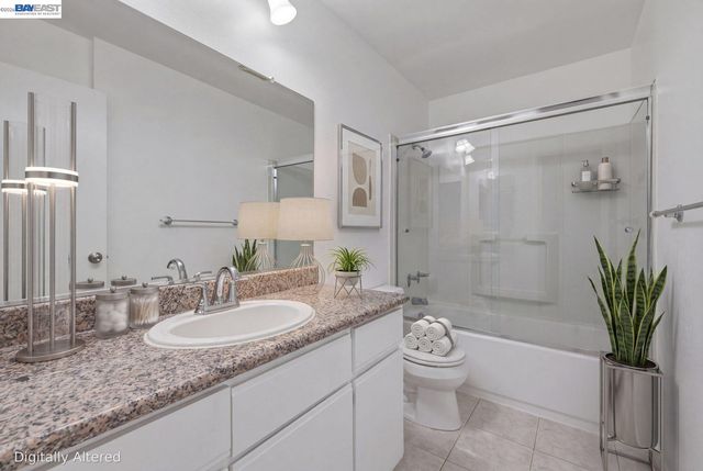 1511 Four Oaks Cir, San Jose, CA 95131