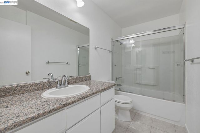 1511 Four Oaks Cir, San Jose, CA 95131