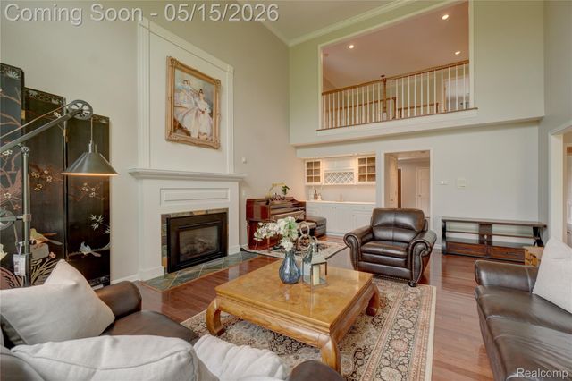 3066 Woodcreek Way, Bloomfield Hills, MI 48304