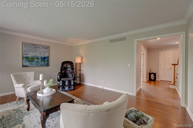 3066 Woodcreek Way, Bloomfield Hills, MI 48304