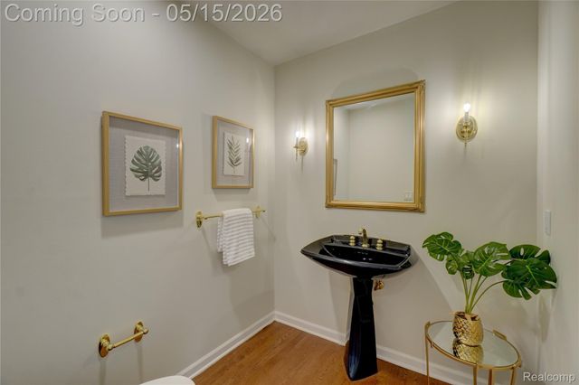 3066 Woodcreek Way, Bloomfield Hills, MI 48304